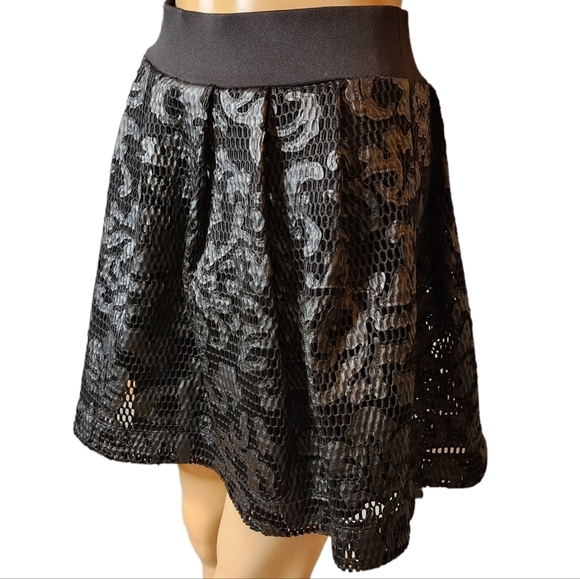 NWT Express Stretch Coated Mesh skirt - Picture 12 of 13